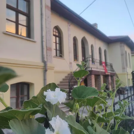 Frig Evi Hotell